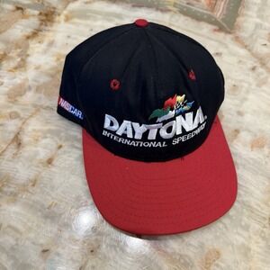 Vintage Daytona International Speedway NASCAR Snapback Hat Black Red Embroidered